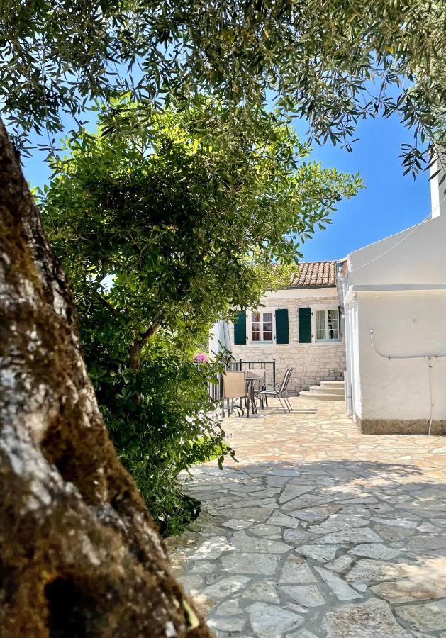 Villa Christina Láka Kültér fotó